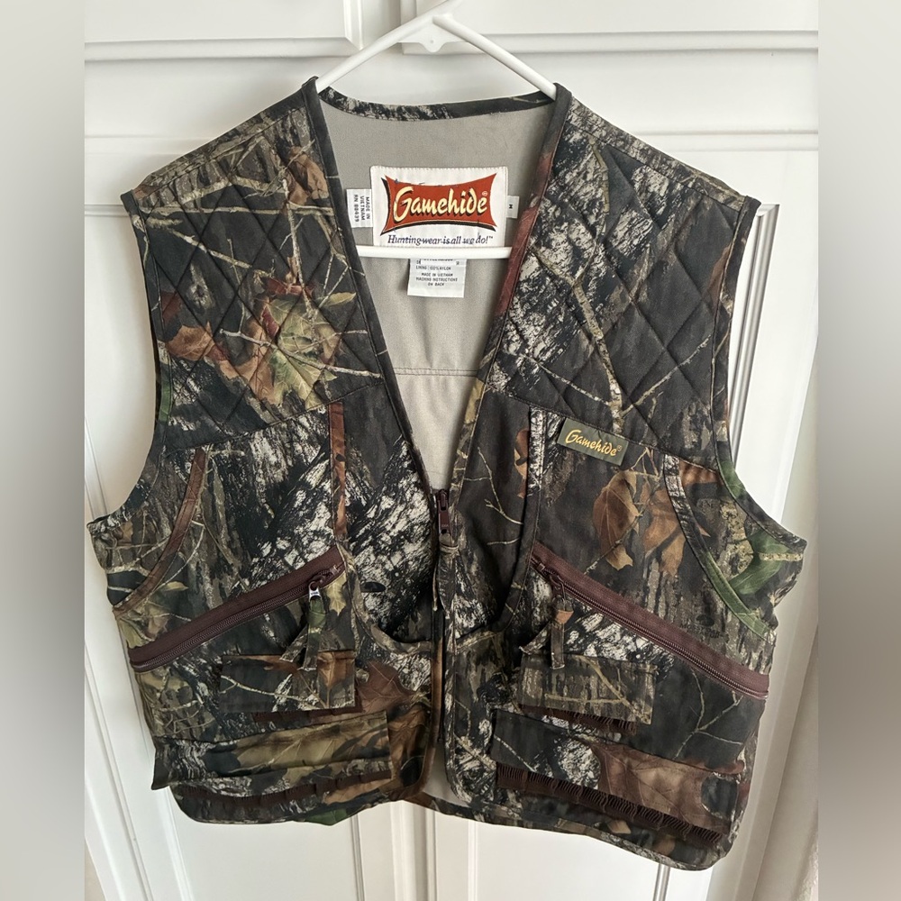 GAMEHIDE men's dove & upland vest
Excellent condition 
Size Large